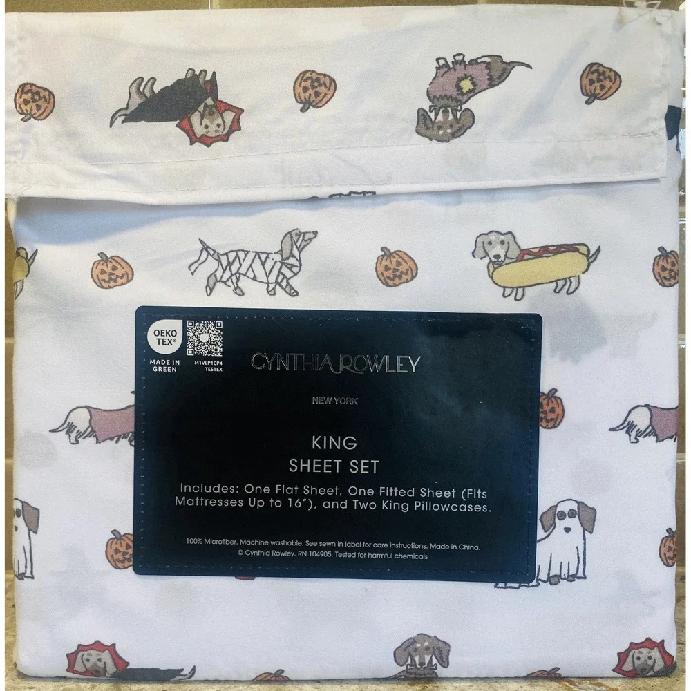 NEW Cynthia Rowley Halloween Sheet Set, KING, Dachshunds Weiner Dogs in Costumes